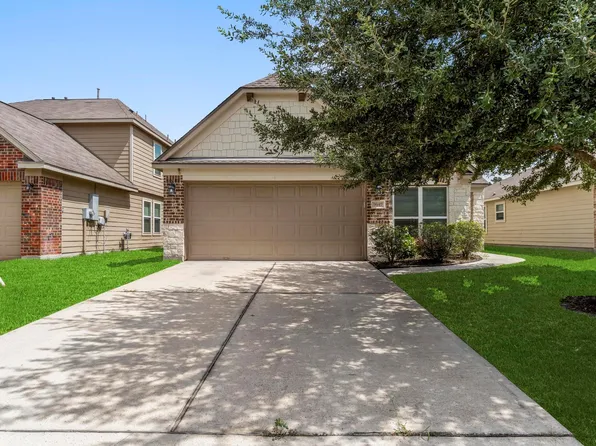 9947 Chimney Swift Ln, Conroe, TX 77385