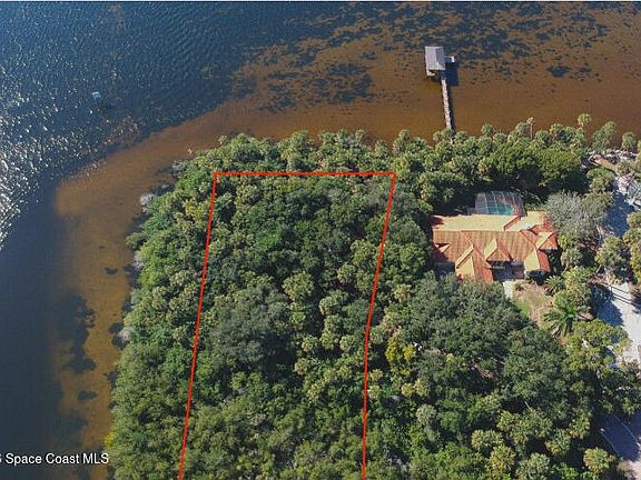 4th image of 2940 Maritime Ln