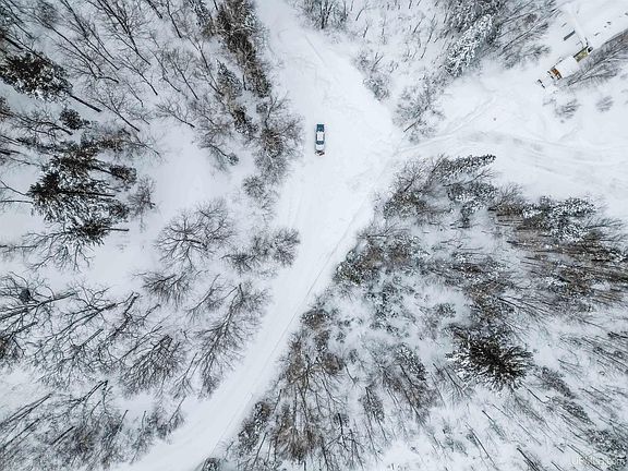 5th image of E Wilderness Rd