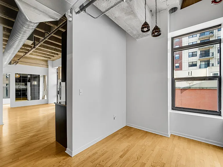 1503 S State St #508 — Photo 12