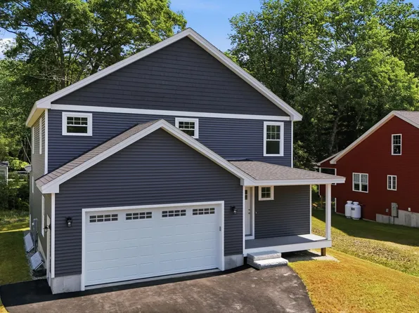 3 Hardwood Lane, Kennebunk, ME 04043