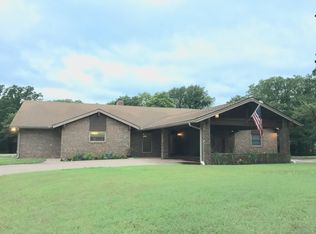 122 Skyline Hills Ave, Perry, OK 73077