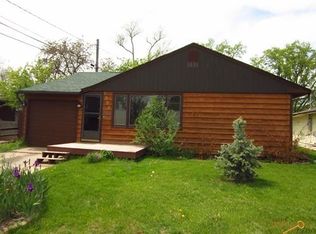 3324 W Saint Cloud St, Rapid City, SD 57702