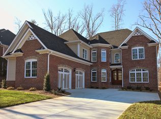599 Davis Love Dr, Chapel Hill, NC 27517