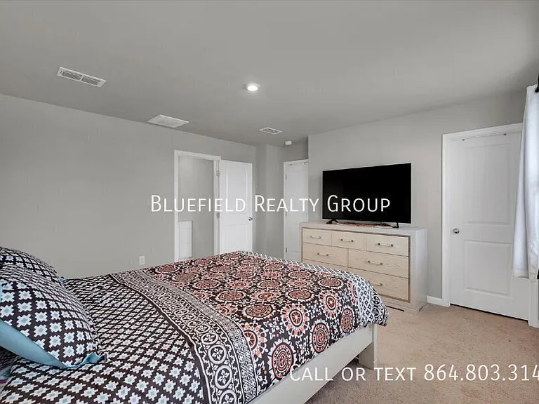 653 McCormick Ln — Photo 14