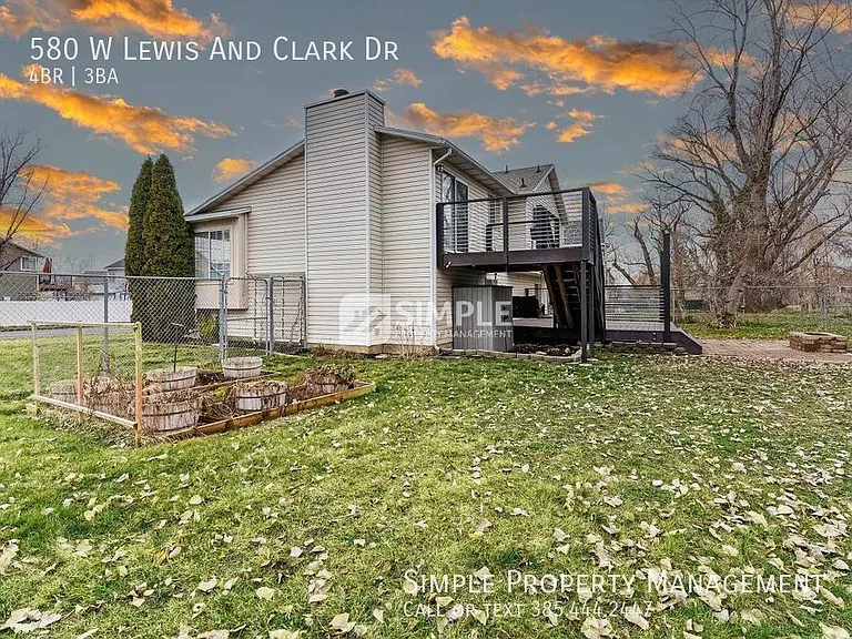 580 W Lewis And Clark Dr — Photo 31