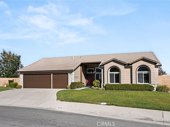 3rd image of 3859 N Dove Tree Ave