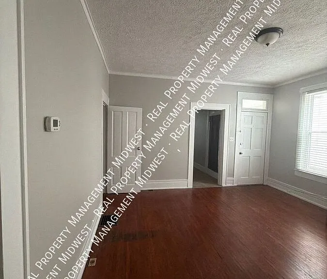 255 S 17th St — Photo 4
