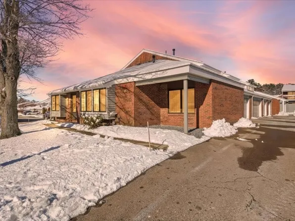 55 Rosewood Dr Unit 55, Stoughton, MA 02072