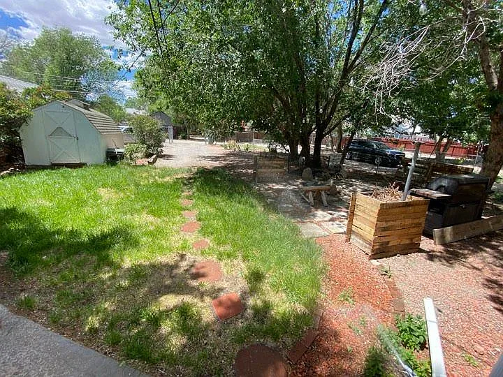 215 Palmer St — Photo 3