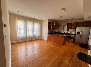 5711 N Kimball Ave APT 1N, Chicago, IL 60659