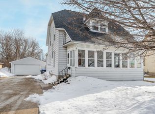 724 Main St, Neenah, WI 54956