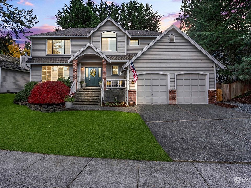 1st image of 810 50th Street SE
