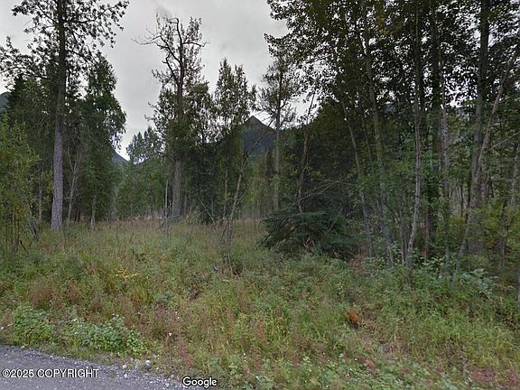 3rd image of 8901 S River Dr