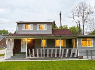20870 Curie Ave, Warren, MI 48091