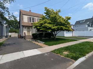 814 Summit St, Linden, NJ 07036