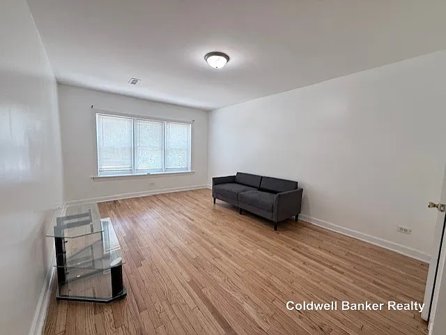 834 N Christiana 1st Fl #1ST FL — Photo 2