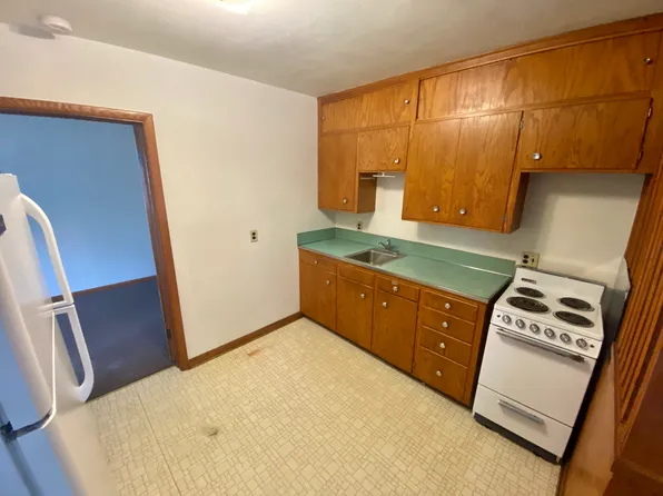 411 10th St S, La Crosse, WI 54601