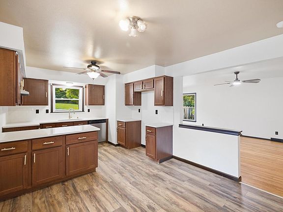 4th image of 6500 N 52nd STREET