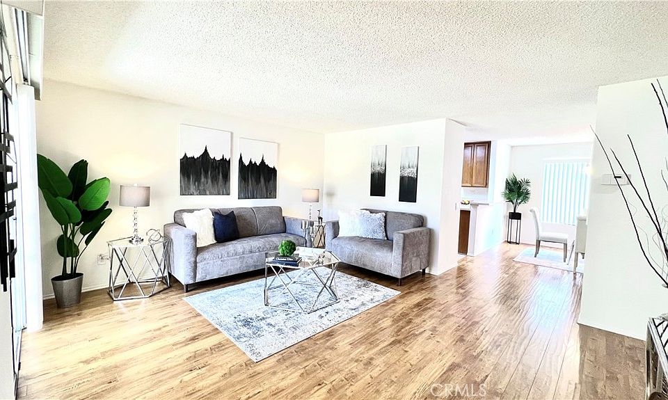 1st image of 2800 Plaza Del Amo Unit 424