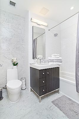 4th image of 416 52nd St #401A
