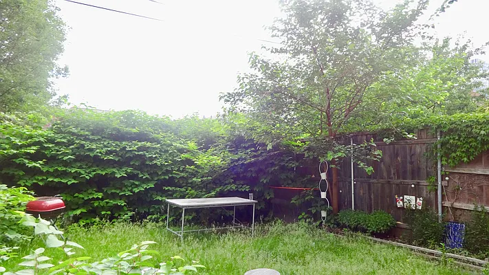 Rented by Grand & Co. | media 38