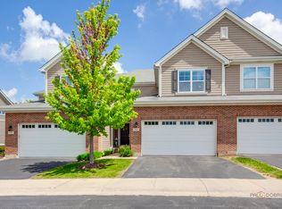 769 N Winchester Dr, Palatine, IL 60067
