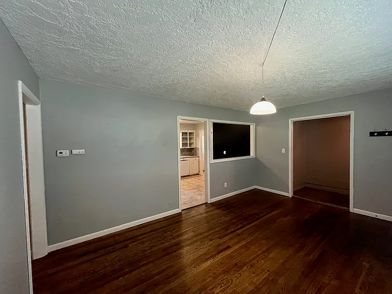 1332 W Boyd St — Photo 8