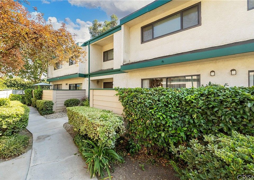 Sierra Village Apartments Newhall, CA Zillow