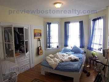 2nd image of 16 Dighton St #T2