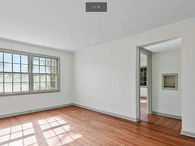 236 E 60th St #3 — Photo 3
