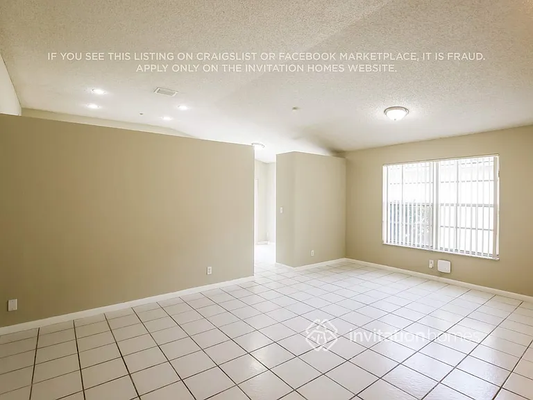 18351 NW 8th St — Photo 4