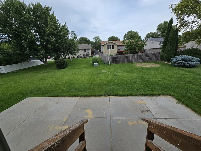 5408 S 82nd St — Photo 20