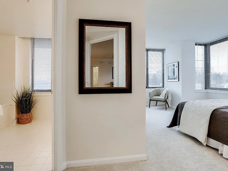 2220 Fairfax Dr #803 — Photo 39