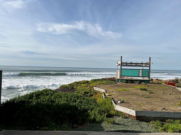 4th image of 1421 Ocean Front Blvd