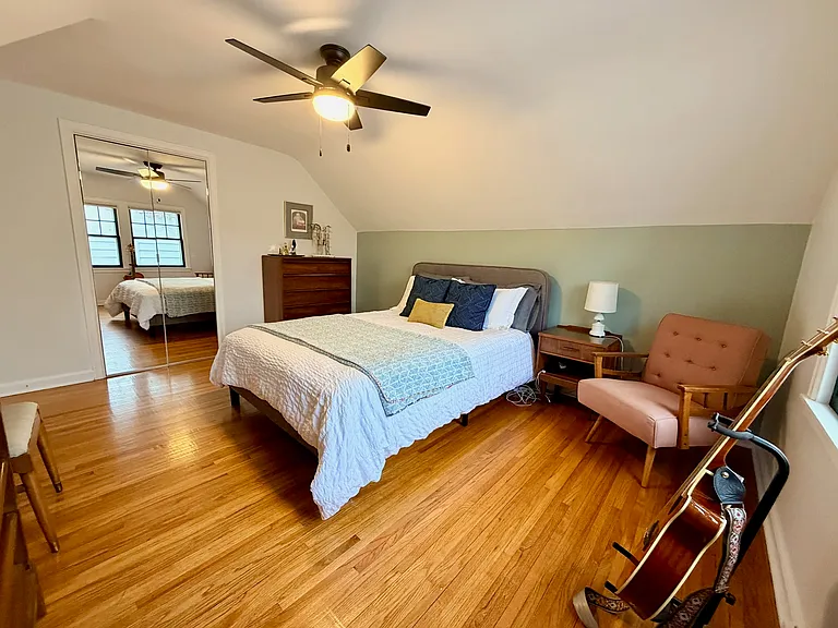130 S Riverside Dr — Photo 15