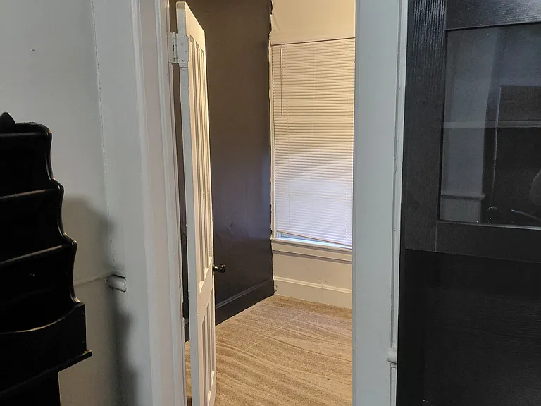 19 Lancaster St #2 — Photo 5