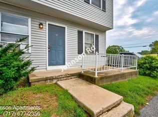 1915 Johnson Rd, Chambersburg, PA 17202