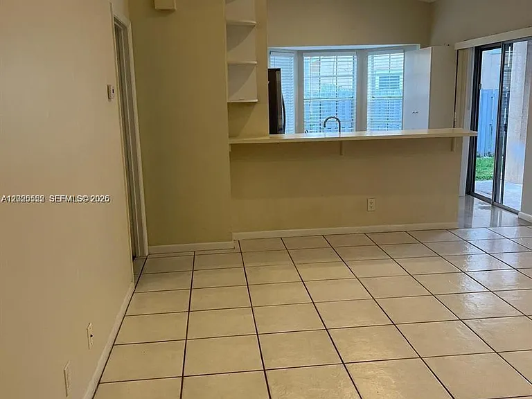 1294 Seagrape Cir — Photo 6