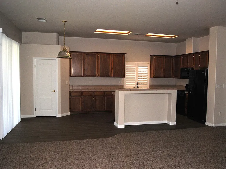 11130 Dawson Falls Ave — Photo 8
