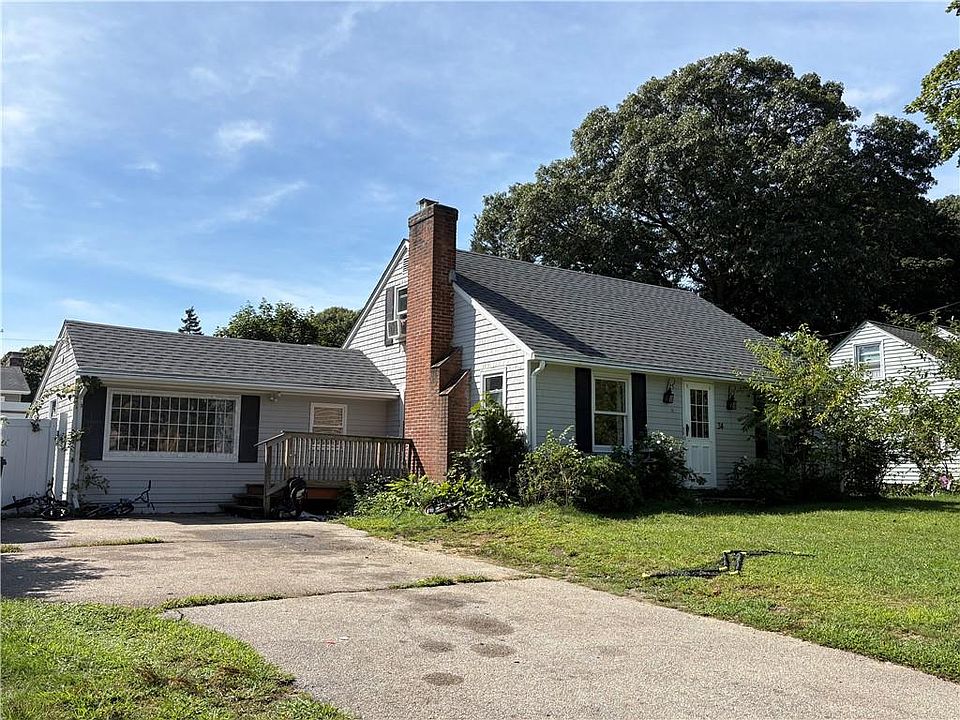 2nd image of 34 Lancaster Ave