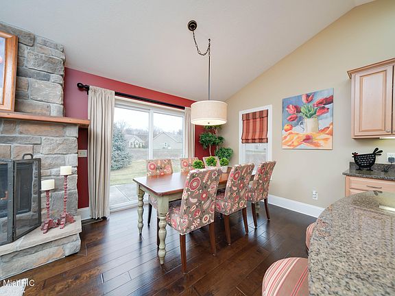 5th image of 56431 Terra Vista Blvd