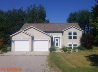 1276 Paige Ln, Bailey, MI