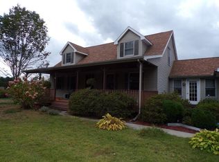 52 Cronin Hill Rd, Hatfield, MA 01038