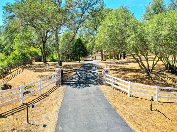 2346 Oakvale Dr, Shingle Springs, CA 95682