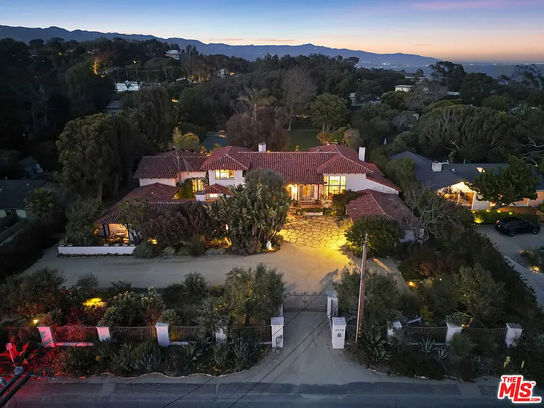 7332 Birdview Ave — Photo 34