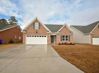 1048 Dearborn Ct, Winterville, NC 28590
