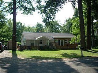 4th image of 9936 51st St