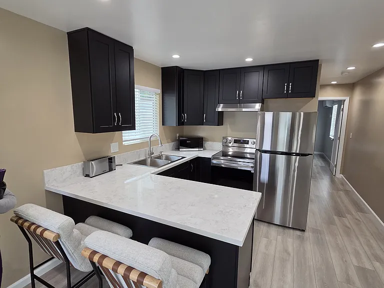 Full size kitchen with all electric appliances.
Soft close drawers with a lazy Susan