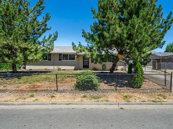 598 Laurel St, Eagle Pt, OR 97524